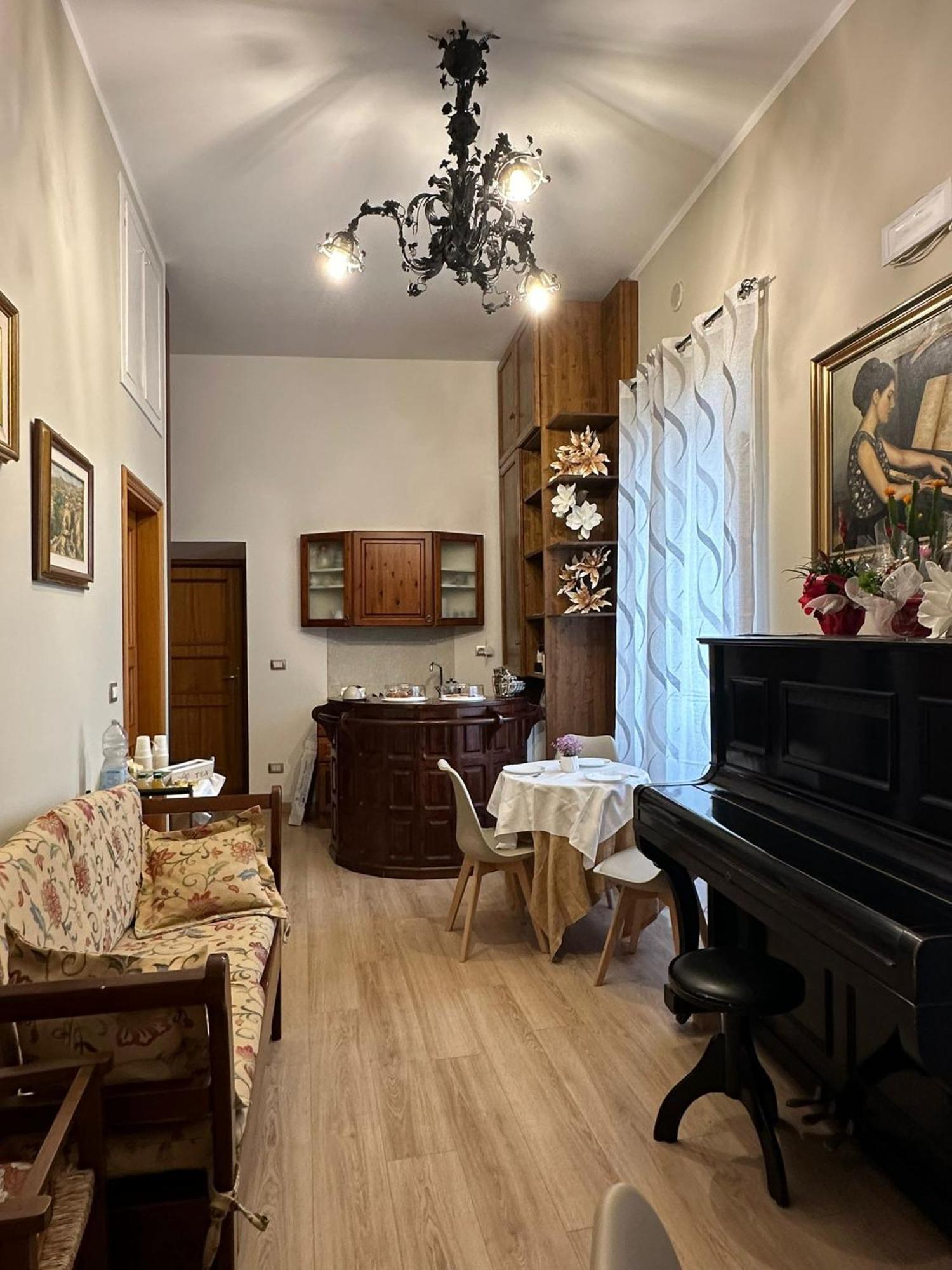 B&B Palazzo Sassatelli Cascia Exterior photo