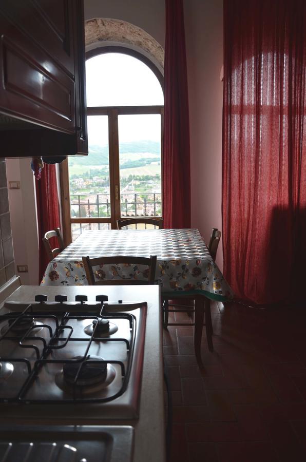 B&B Palazzo Sassatelli Cascia Exterior photo