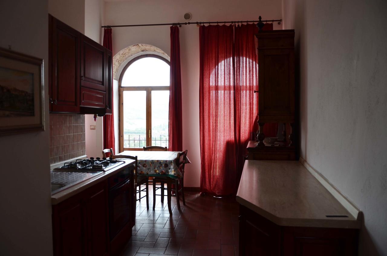 B&B Palazzo Sassatelli Cascia Exterior photo