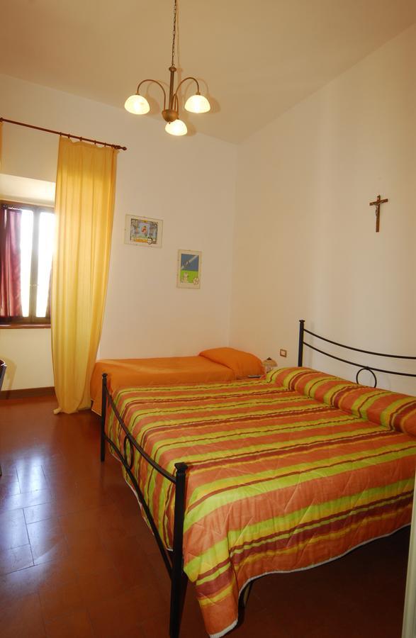 B&B Palazzo Sassatelli Cascia Exterior photo